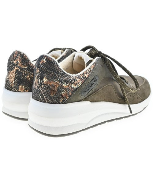 NO NAME รองเท้าผ้าใบ