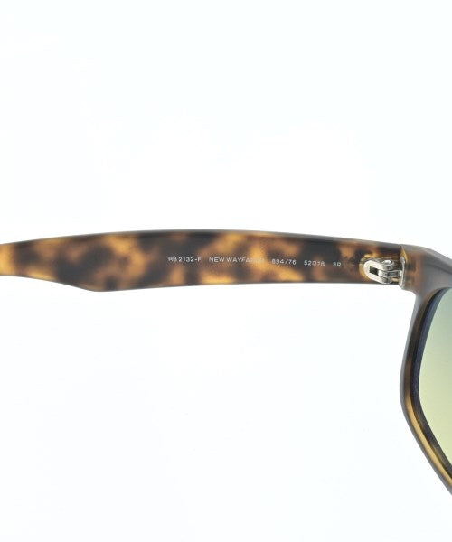 Ray-Ban แว่นกันแดด