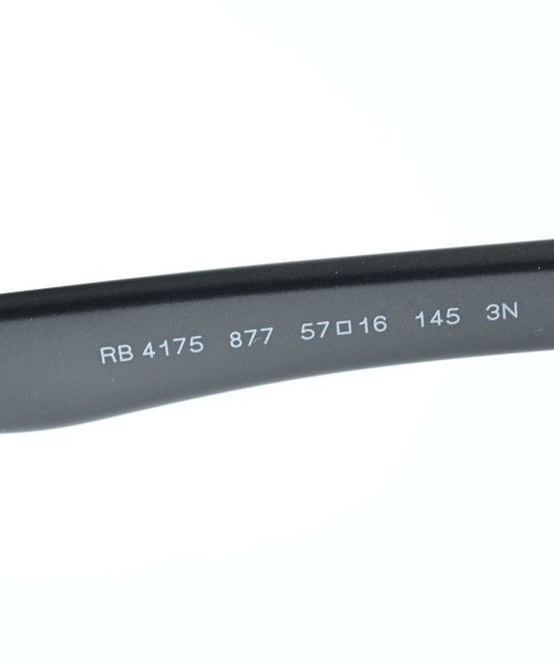 Ray-Ban แว่นกันแดด