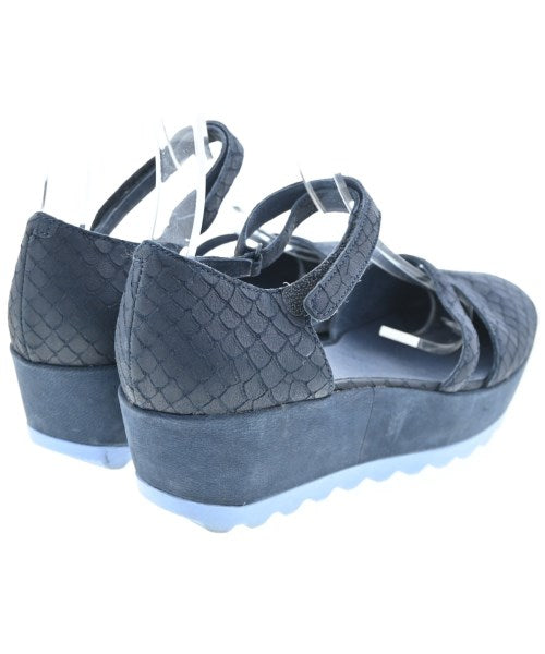 CAMPER รองเท้าส้นสูง