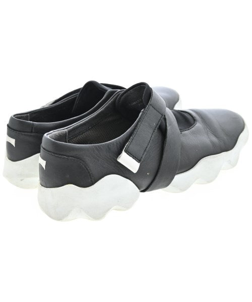 CAMPER รองเท้าผ้าใบ