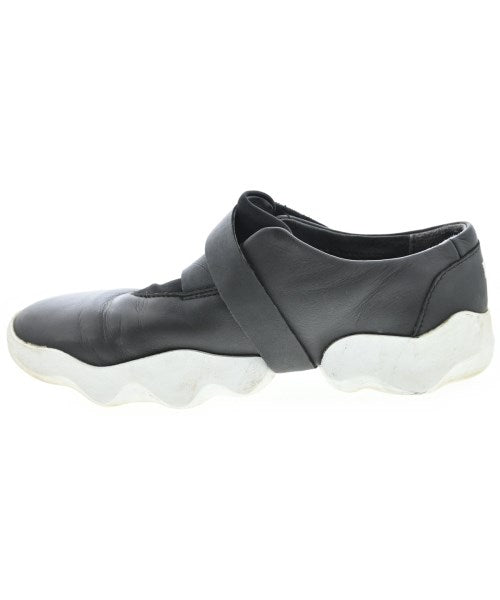 CAMPER รองเท้าผ้าใบ