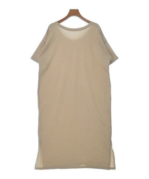 DRESSTERIOR ชุดเดรส