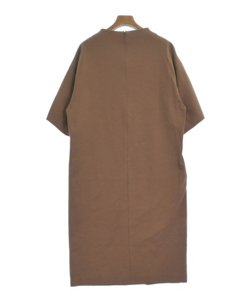 DRESSTERIOR ชุดเดรส