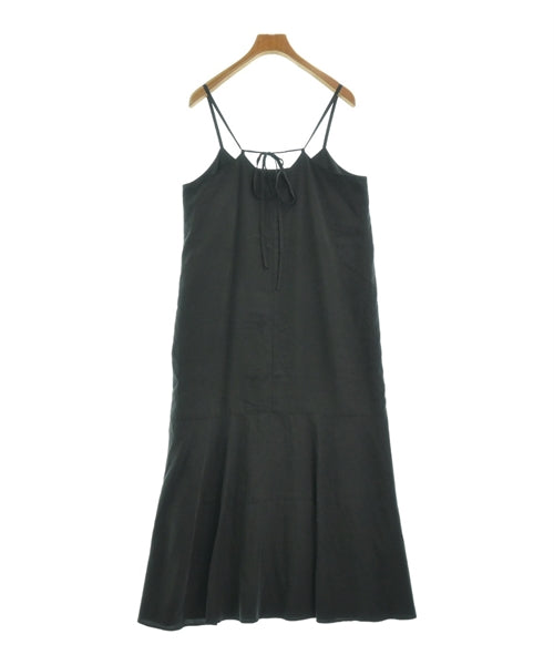 DRESSTERIOR ชุดเดรส