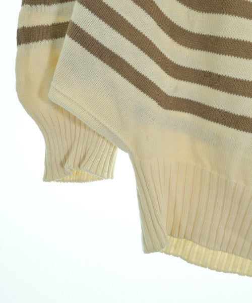 DRESSTERIOR เสื้อกันหนาว