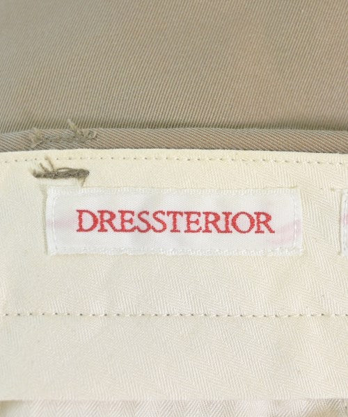 DRESSTERIOR ชิโน่