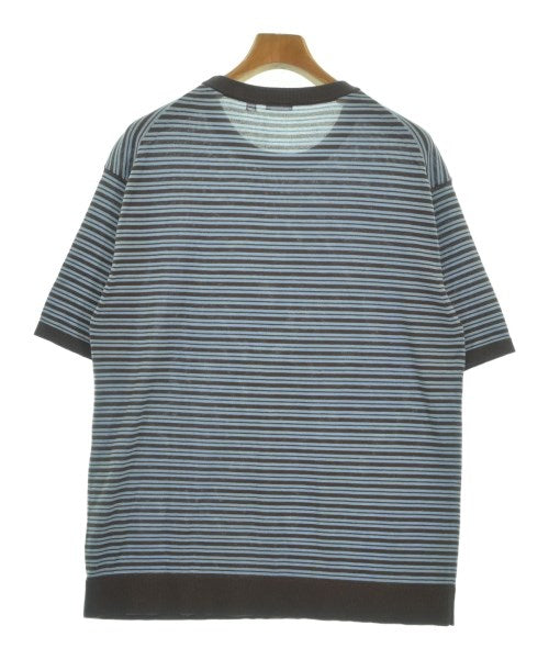 DRESSTERIOR เสื้อกันหนาว