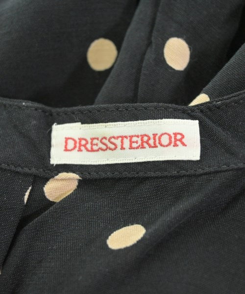 DRESSTERIOR เสื้อสตรี