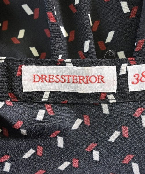 DRESSTERIOR เดรสที่เป็นเสื้อเชิ้ตตัวยาว
