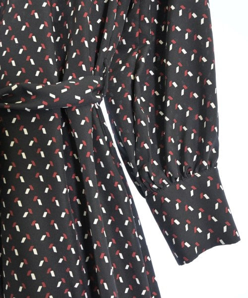 DRESSTERIOR เดรสที่เป็นเสื้อเชิ้ตตัวยาว