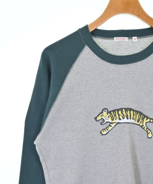 DRESSTERIOR เสื้อยืด/เสื้อท็อปส์