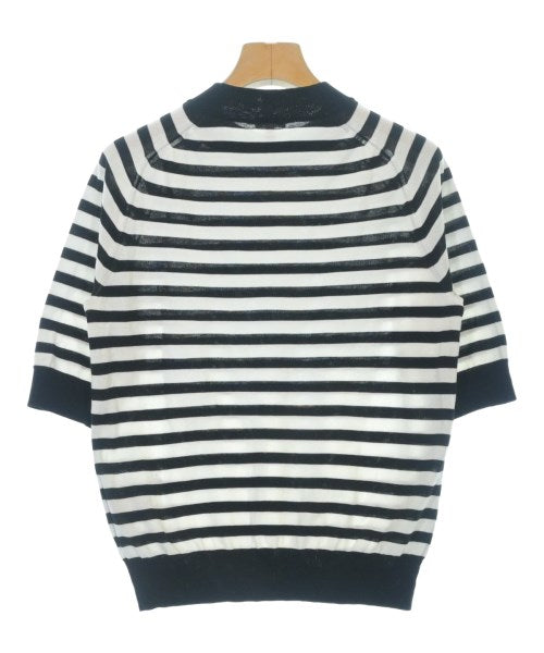 DRESSTERIOR เสื้อกันหนาว