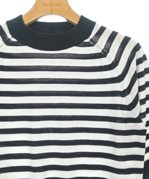 DRESSTERIOR เสื้อกันหนาว