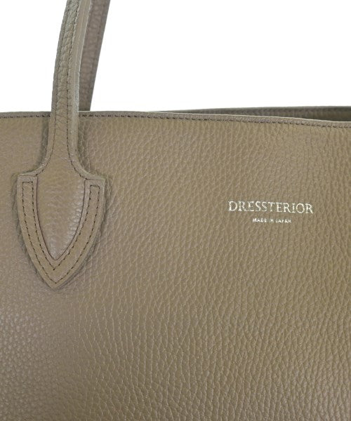 DRESSTERIOR กระเป๋าถือขนาดใหญ่