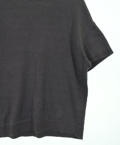 DRESSTERIOR เสื้อยืด/เสื้อท็อปส์