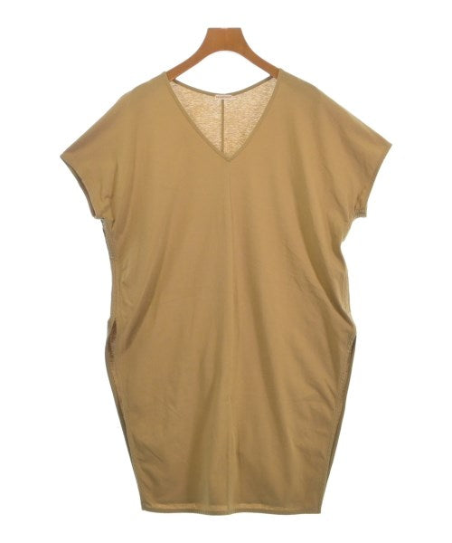 DRESSTERIOR เสื้อยืด/เสื้อท็อปส์
