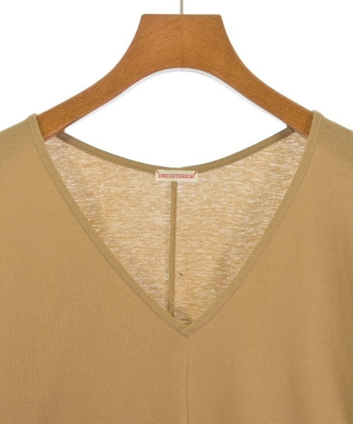 DRESSTERIOR เสื้อยืด/เสื้อท็อปส์
