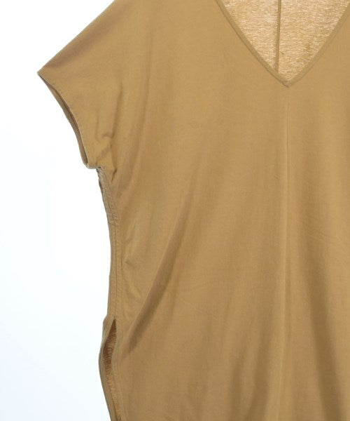 DRESSTERIOR เสื้อยืด/เสื้อท็อปส์