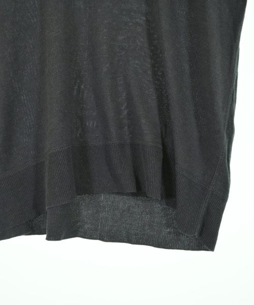 DRESSTERIOR เสื้อกันหนาว