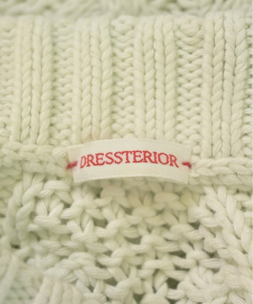 DRESSTERIOR เสื้อกันหนาว