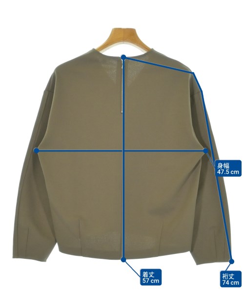 DRESSTERIOR เสื้อยืด/เสื้อท็อปส์