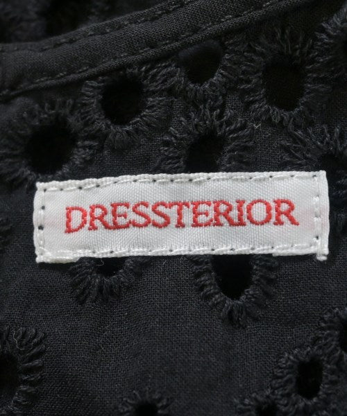 DRESSTERIOR เสื้อสตรี