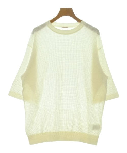 DRESSTERIOR เสื้อยืด/เสื้อท็อปส์