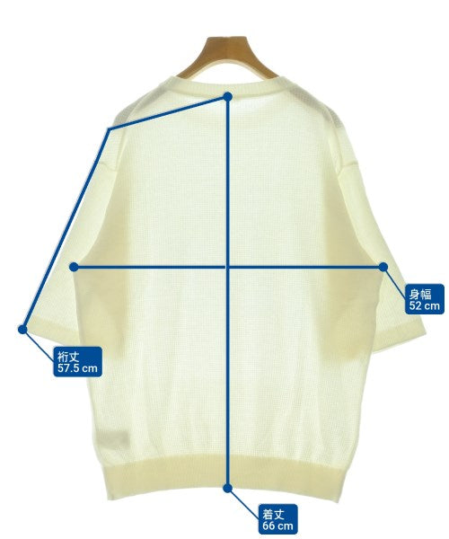 DRESSTERIOR เสื้อยืด/เสื้อท็อปส์