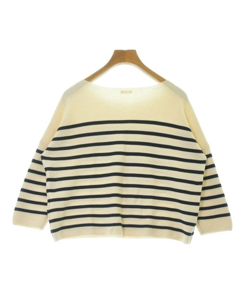 DRESSTERIOR เสื้อกันหนาว
