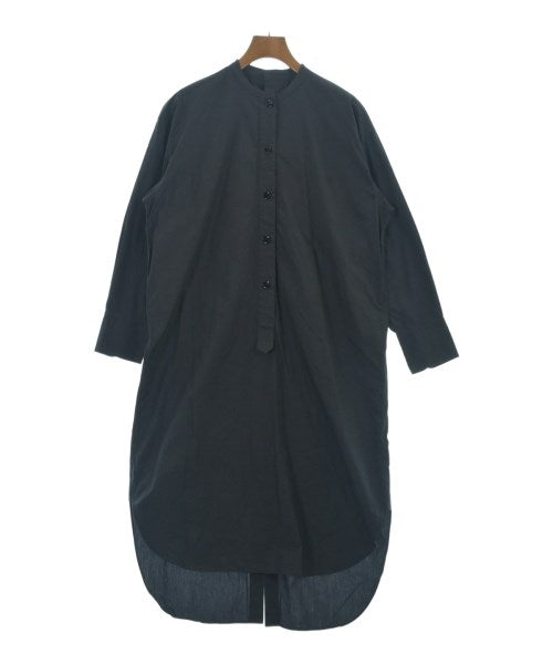 DRESSTERIOR เดรสที่เป็นเสื้อเชิ้ตตัวยาว