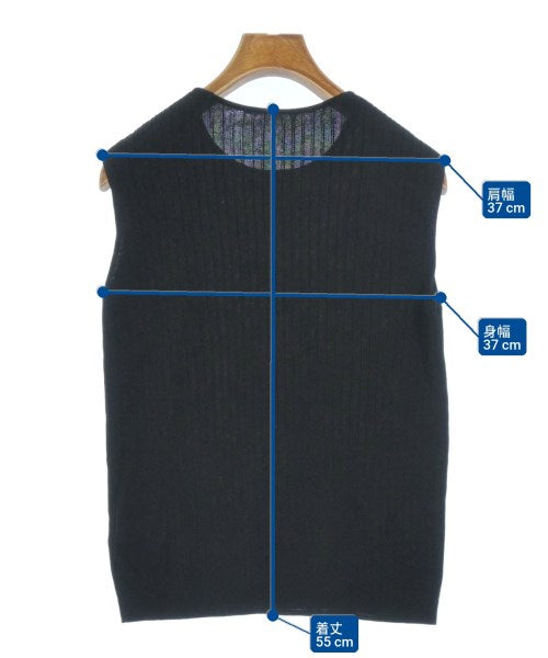 DRESSTERIOR เสื้อแขนกุด