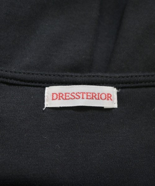 DRESSTERIOR เสื้อยืด/เสื้อท็อปส์