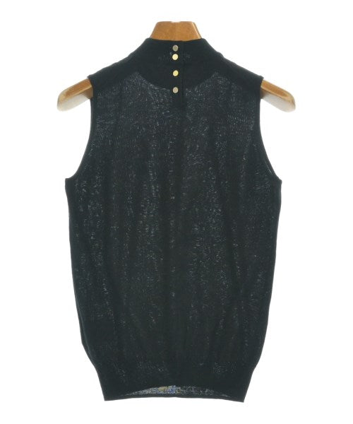 DRESSTERIOR เสื้อกันหนาว