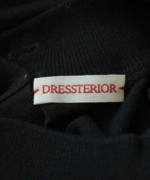 DRESSTERIOR เสื้อกันหนาว