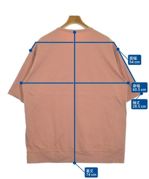 DRESSTERIOR เสื้อยืด/เสื้อท็อปส์