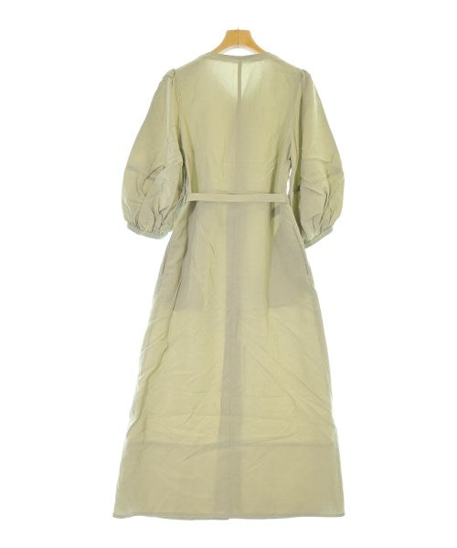 DRESSTERIOR เดรสที่เป็นเสื้อเชิ้ตตัวยาว