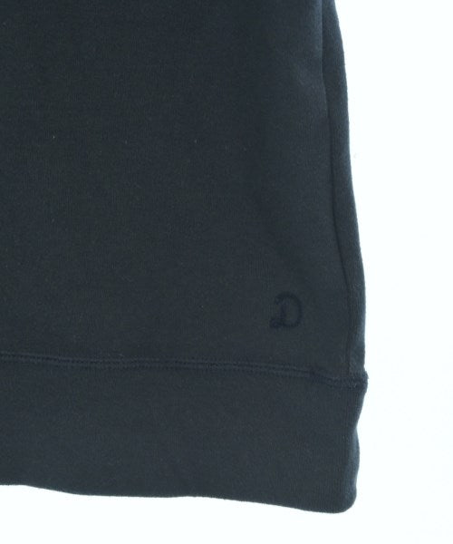 DRESSTERIOR เสื้อยืด/เสื้อท็อปส์