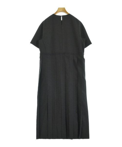 DRESSTERIOR ชุดเดรส