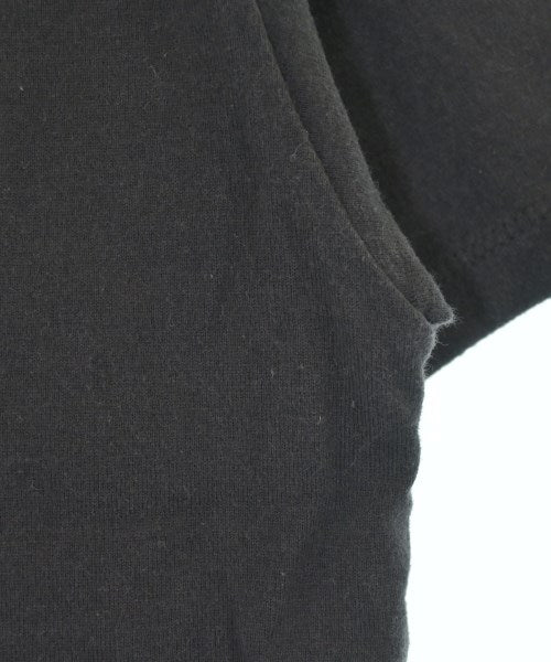 DRESSTERIOR เสื้อยืด/เสื้อท็อปส์