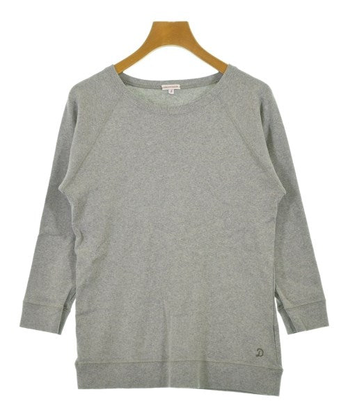 DRESSTERIOR เสื้อยืด/เสื้อท็อปส์
