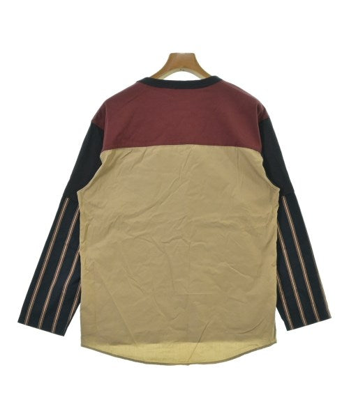 DRESSTERIOR เสื้อยืด/เสื้อท็อปส์