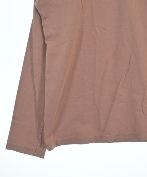 DRESSTERIOR เสื้อยืด/เสื้อท็อปส์