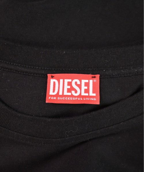 DIESEL เสื้อยืด/เสื้อท็อปส์