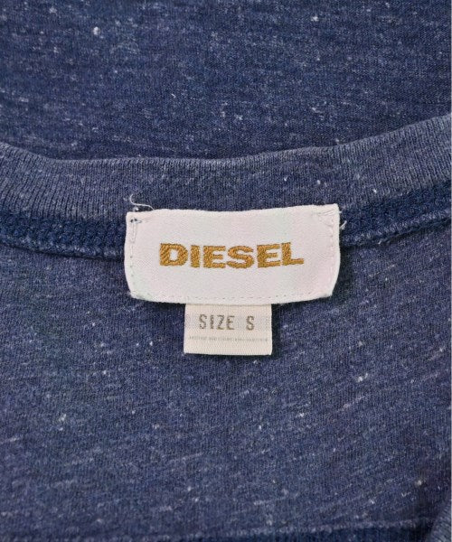 DIESEL เสื้อยืด/เสื้อท็อปส์