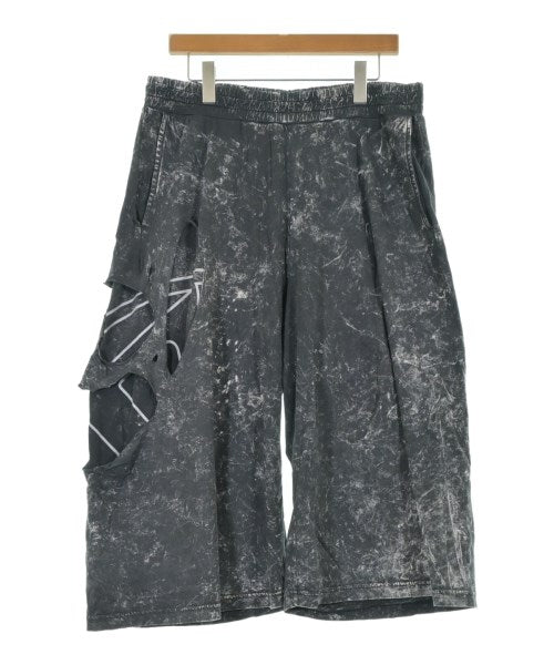 DIESEL กางเกงขาสั้น