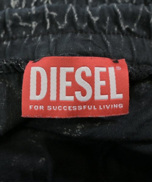 DIESEL กางเกงขาสั้น