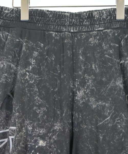 DIESEL กางเกงขาสั้น