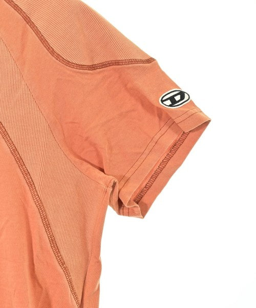 DIESEL เสื้อยืด/เสื้อท็อปส์