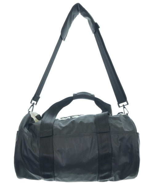 DIESEL กระเป๋าใส่อุปกรณ์ขนาดใหญ่